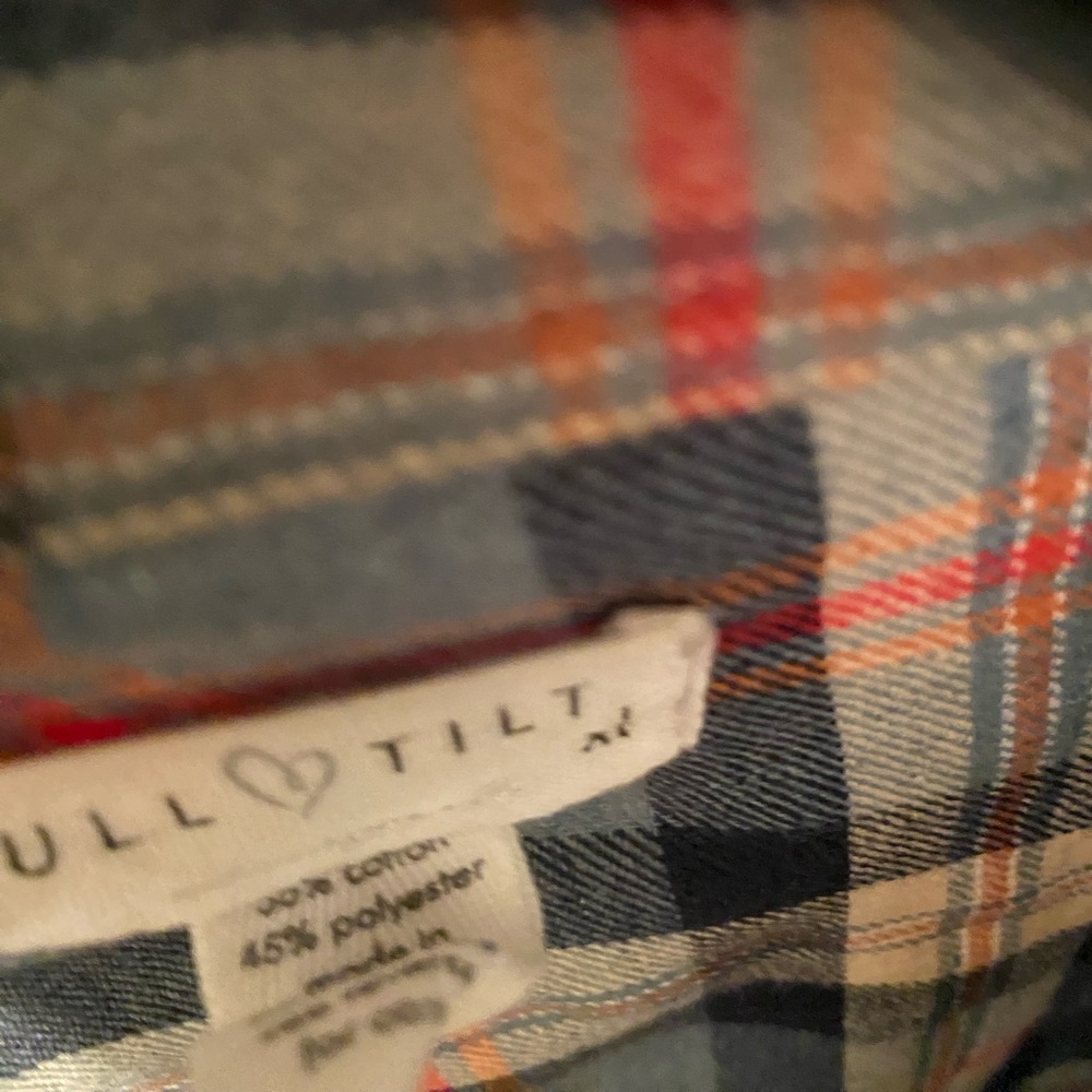 Flannel button down - Picture 5 of 7